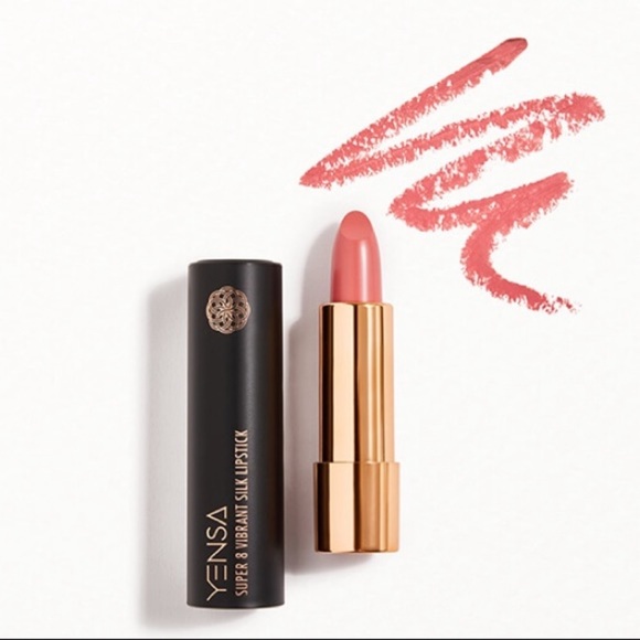 YENSA BEAUTY Super 8 Vibrant Silk Lipstick
in Free spirit 🔻 - Picture 13 of 14